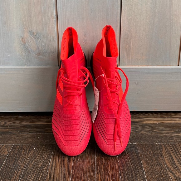 Adidas Predator Men’s 19.1 Soft Ground Soccer Cleats - Picture 5 of 8